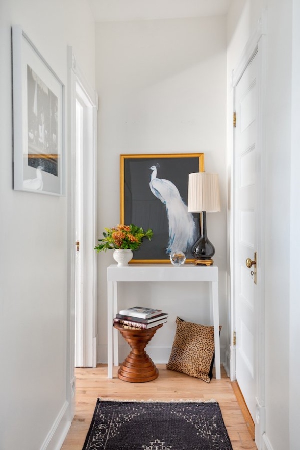 10 Hallway Decor Ideas To Elevate Your Entryway Style