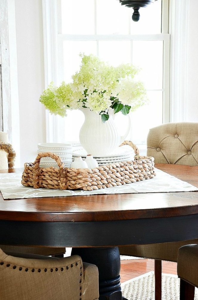 Wow Your Guests With These Creative Dining Table Decor Ideas!