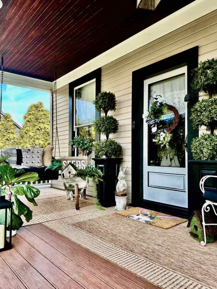 Get Inspired: Creative Front Porch Decor Ideas For Your Home