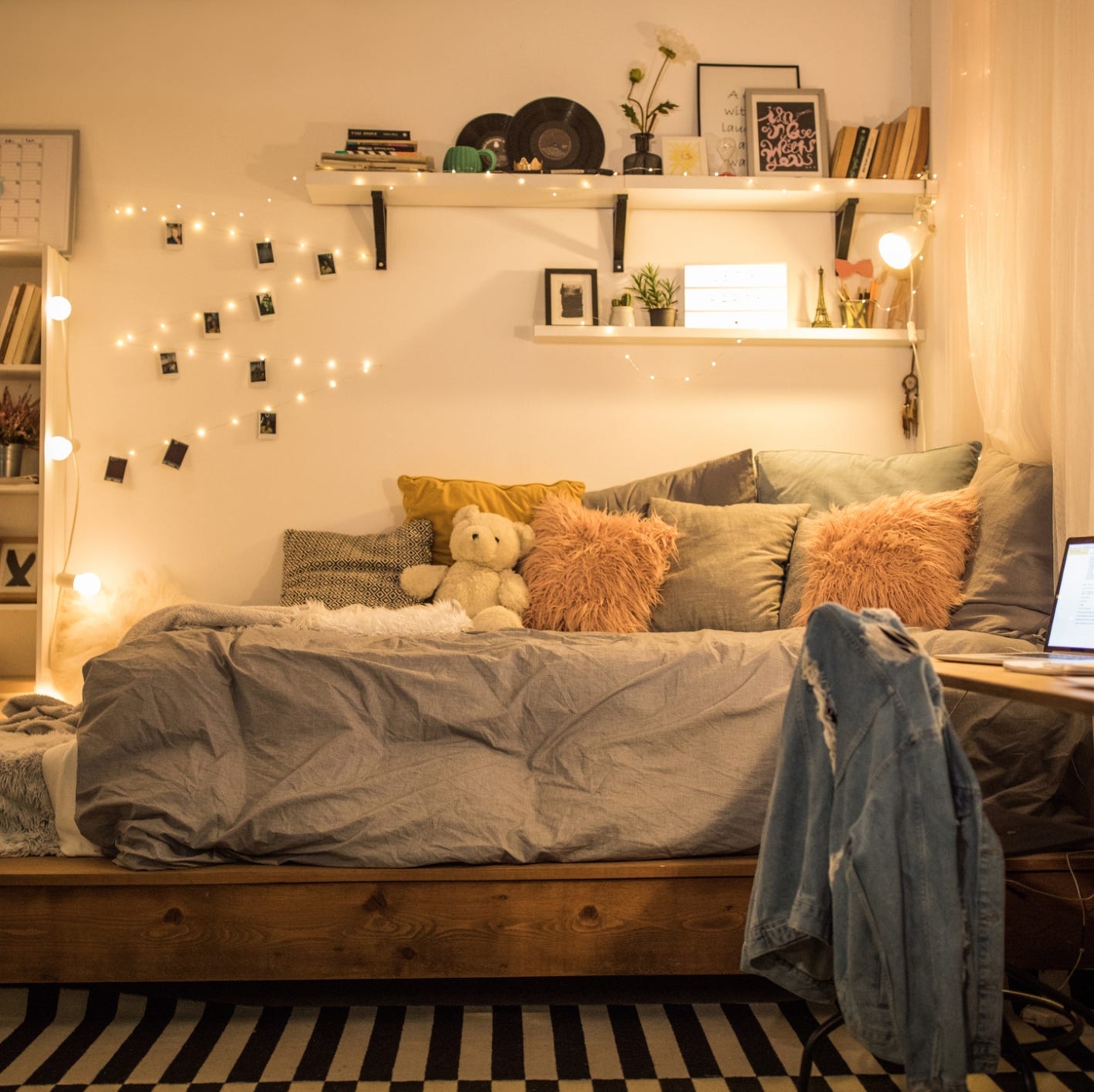 10 Creative Dorm Decor Ideas To Transform Your Space Into A Stylish Haven