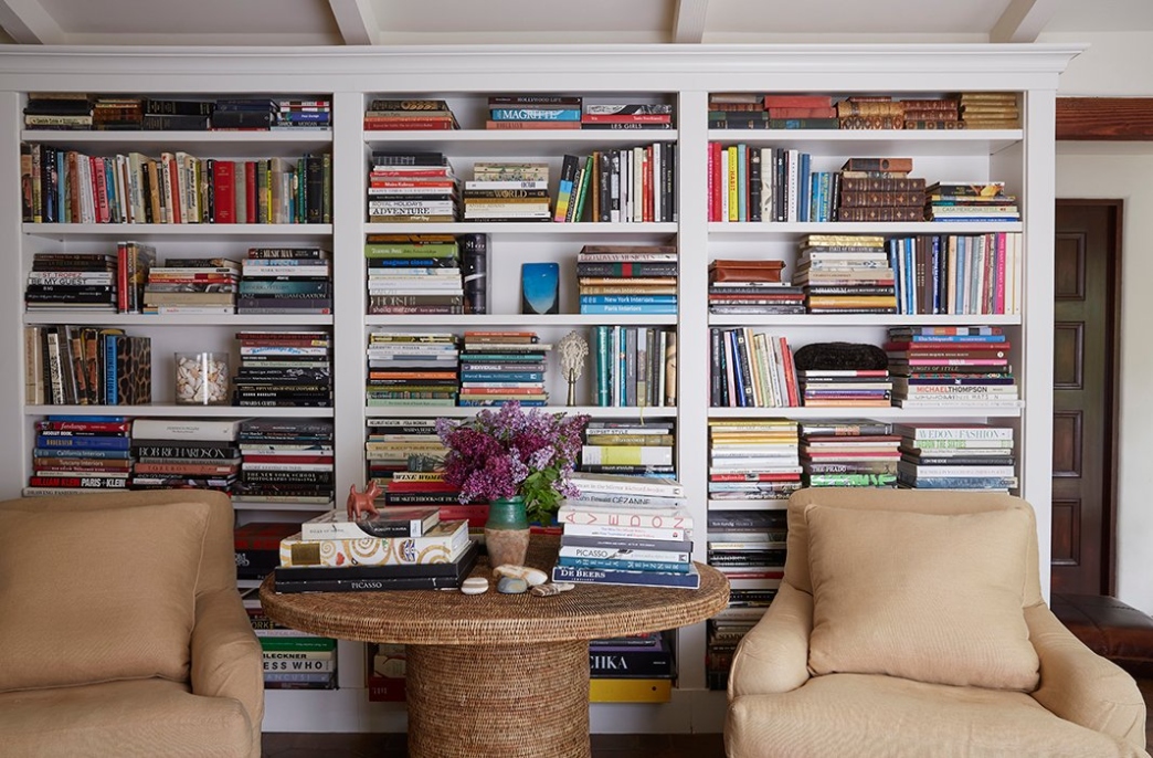 Niche Utama 2  Foolproof Bookshelf Decorating Ideas