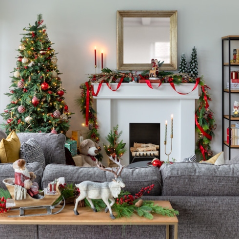 Niche Utama 2 Top  Christmas Decorating Trends For  - EZ Living Furniture