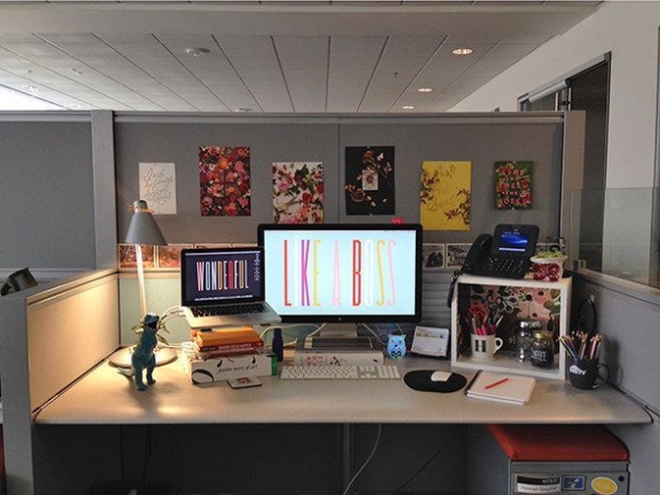 Unleash Your Creativity: 15 Fresh And Funky Cubicle Decorating Ideas